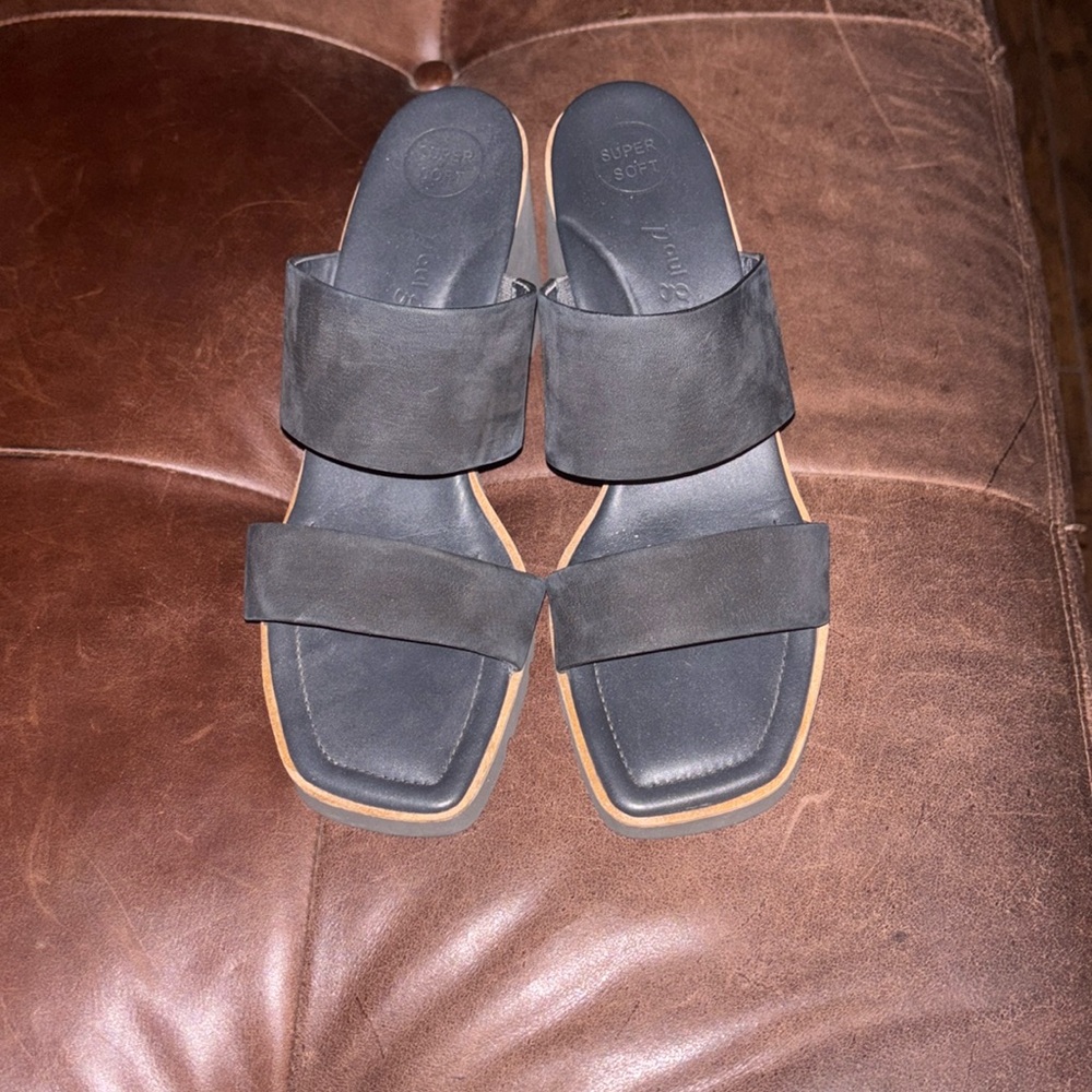 Paul Green sandals